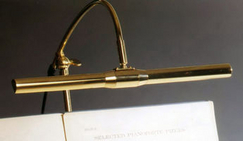 Image - lampe-piano-doree.jpg
