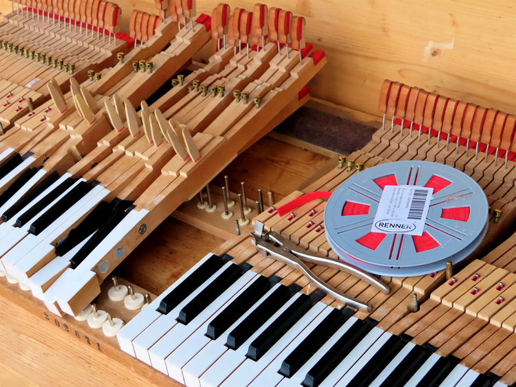 Accordeur de piano à Vevey