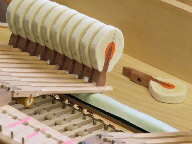 Piano Genand Vevey